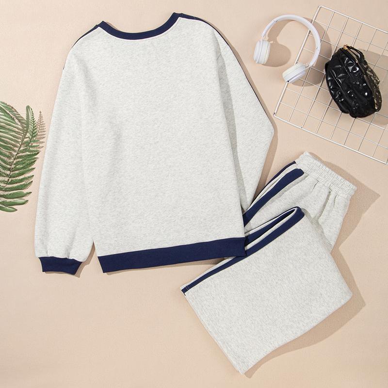 Women's 2 Piece Outfit Fleece Sweatsuit Casual Lounge Matching Sets Crewneck Loose Fit Cozy Sweatshirt & Straight Leg Sweatpants Womenswear